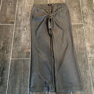 Express women’s dress pants size 8 gray
